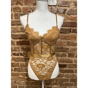 Boohoo Women’s Lingerie Teddy NWT Caramel Lace Sz M sheer sexy burlesque